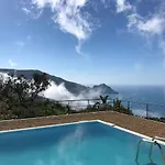 Nest Pool House Terrace Sea View 度假居 切法卢