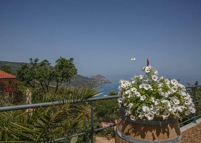 Dom wakacyjny Nest Pool House Terrace Sea View Cefalù